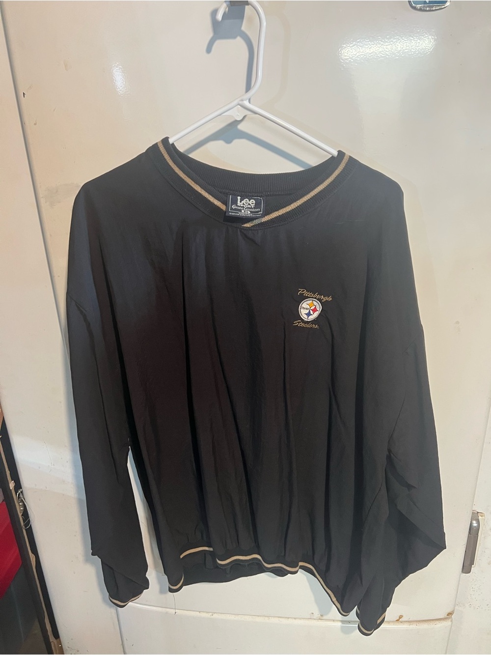 Lee Black Pittsburgh Steelers XL Pullover with Gold Trim BMCRA